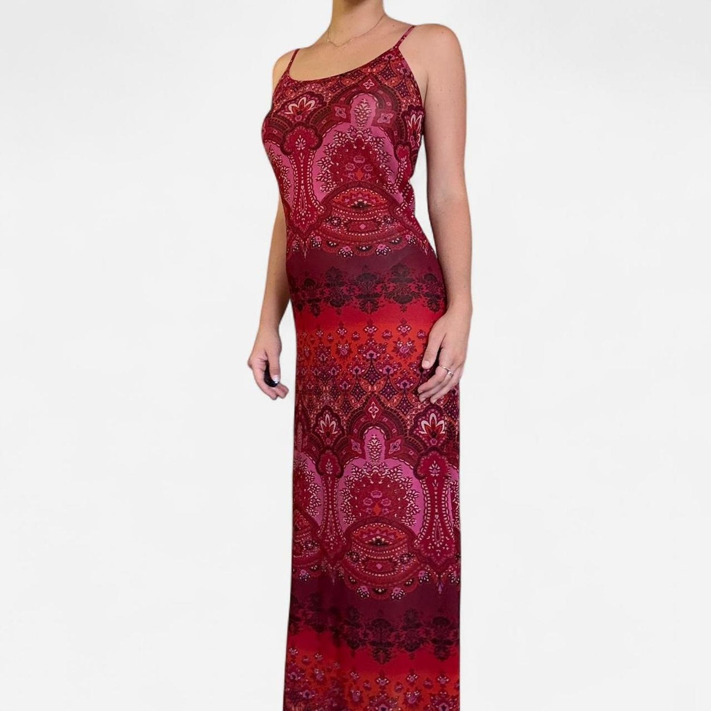 Red and pink vintage paisley